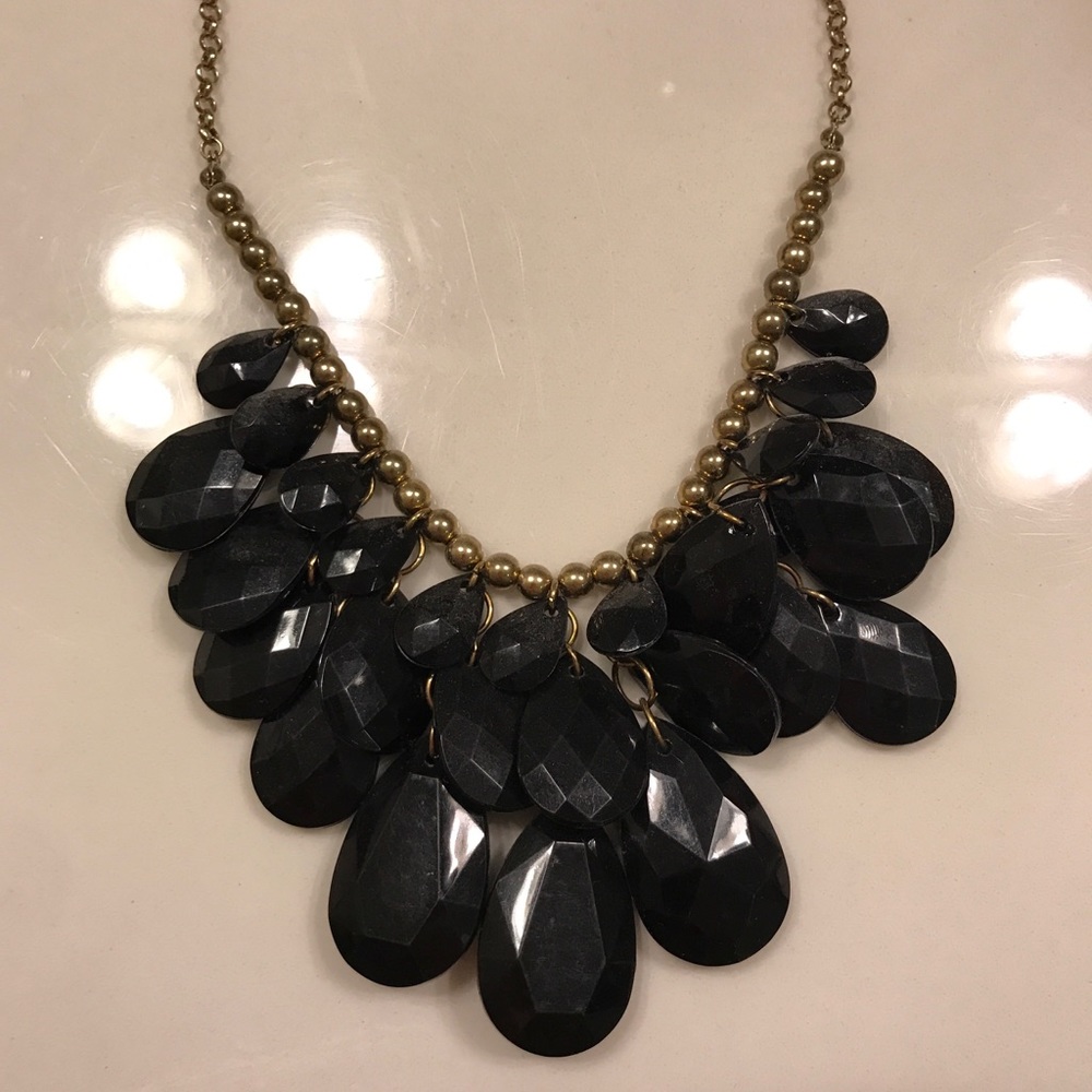 Great condition necklace - worn once or twice!